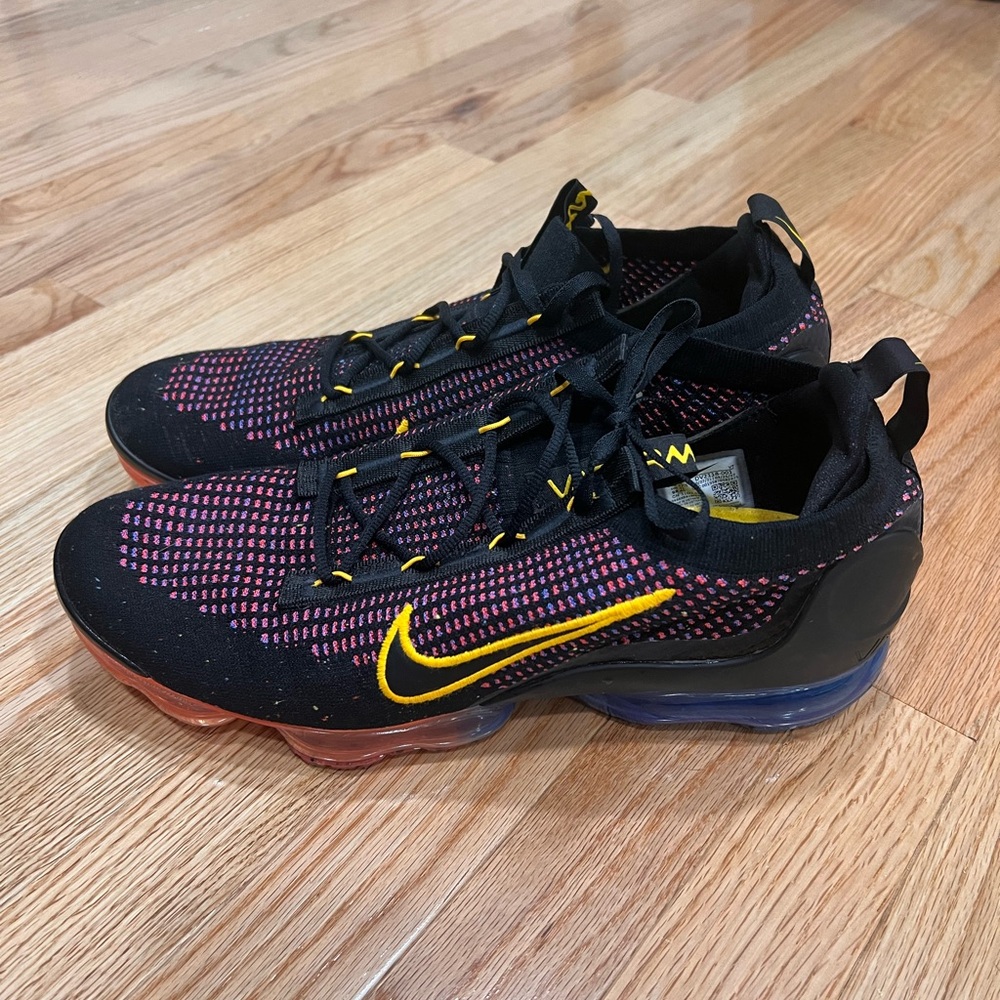 Nike Black and Pink Flyknit Sneakers